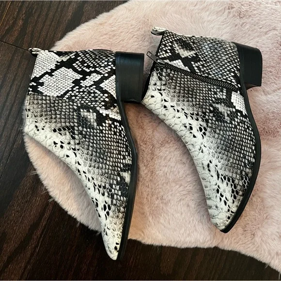 ASOS snakeskin booties - Picture 1 of 2